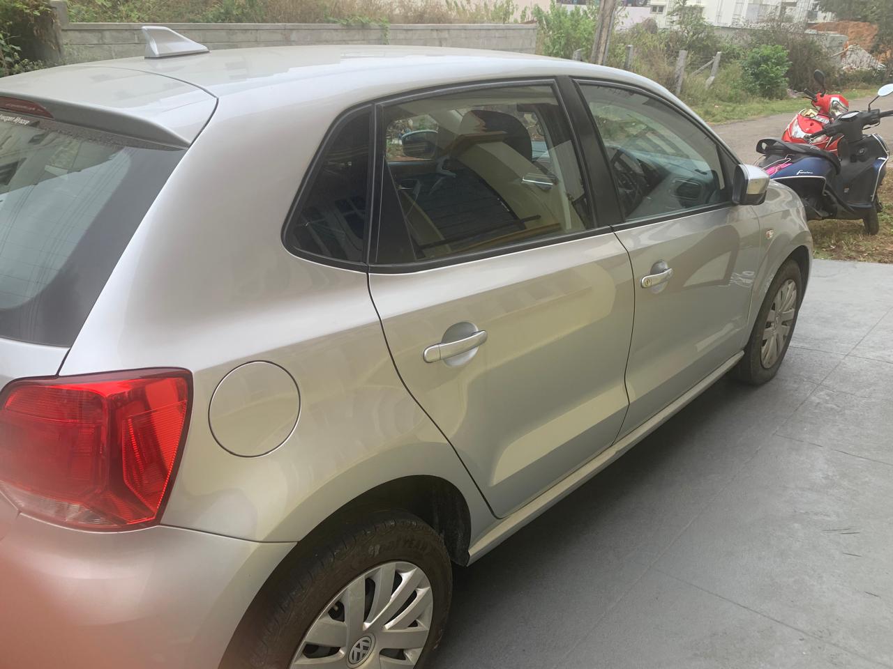 Volkswagen Polo(2012-2014) Comfortline 1.2l P